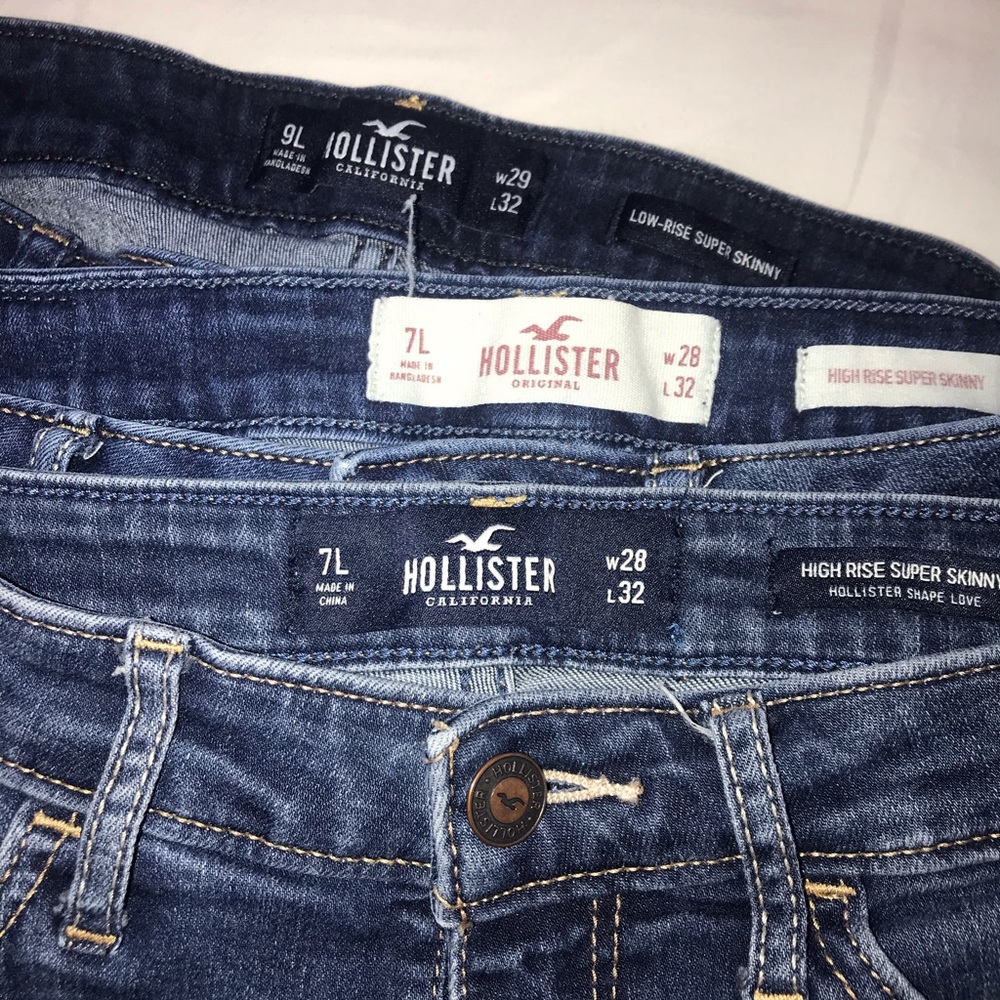2 size 7L and 1 size 9L Hollister skinny jeans